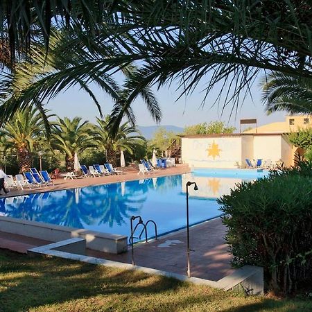 Hotel Villaggio Costa Ripa Rodi Garganico Exterior foto
